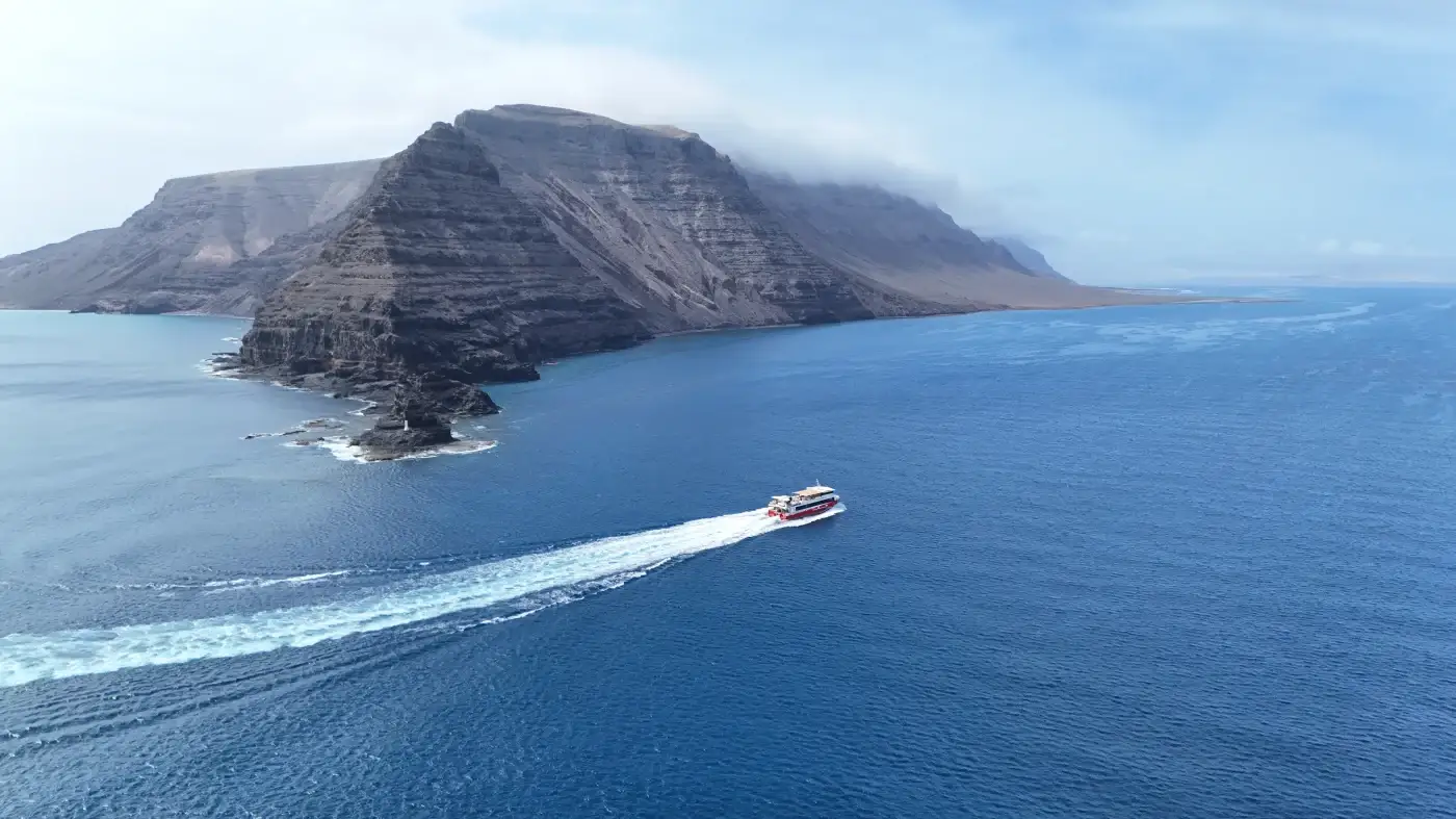 Ferry Órzola La Graciosa