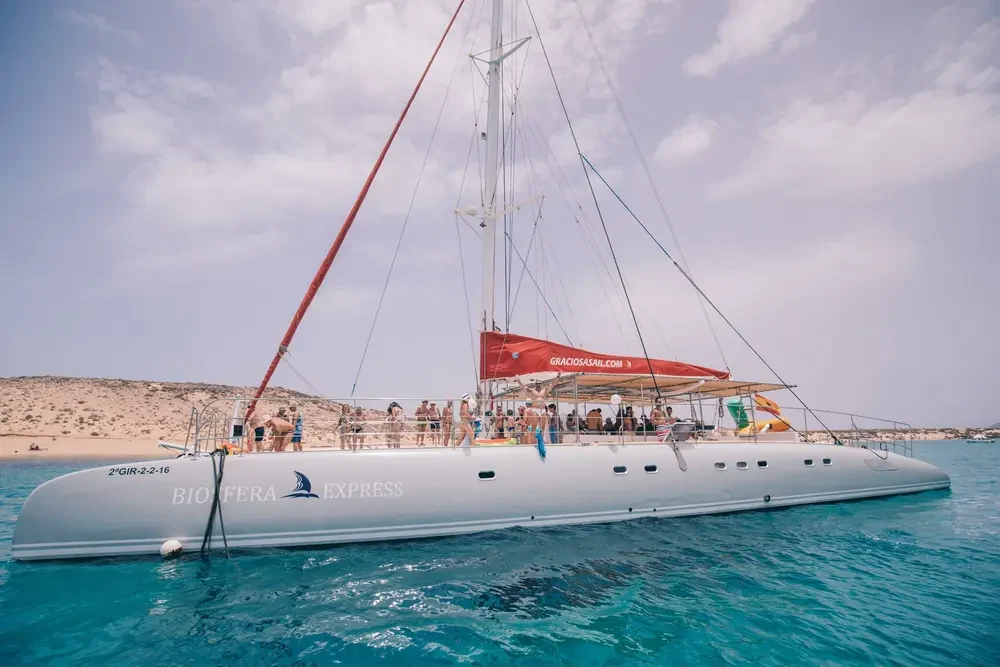 Catamaran Graciosa Sail
